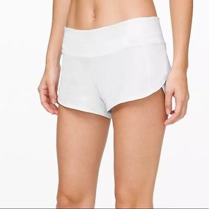Lululemon Speed Up Short 2.5" in white